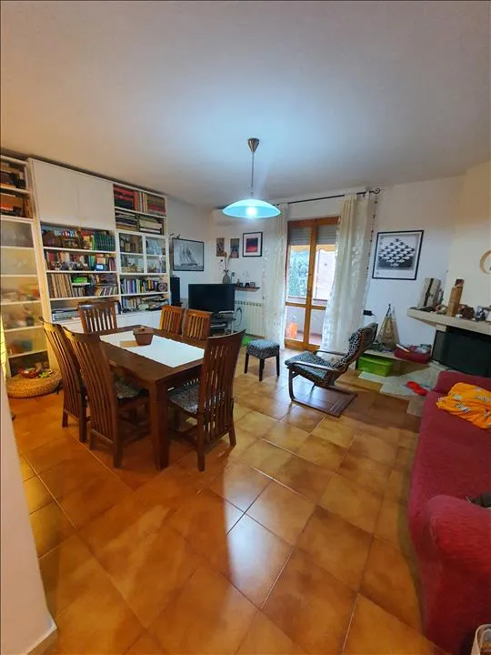 Appartamento in vendita a Castelnuovo Berardenga - foto 2