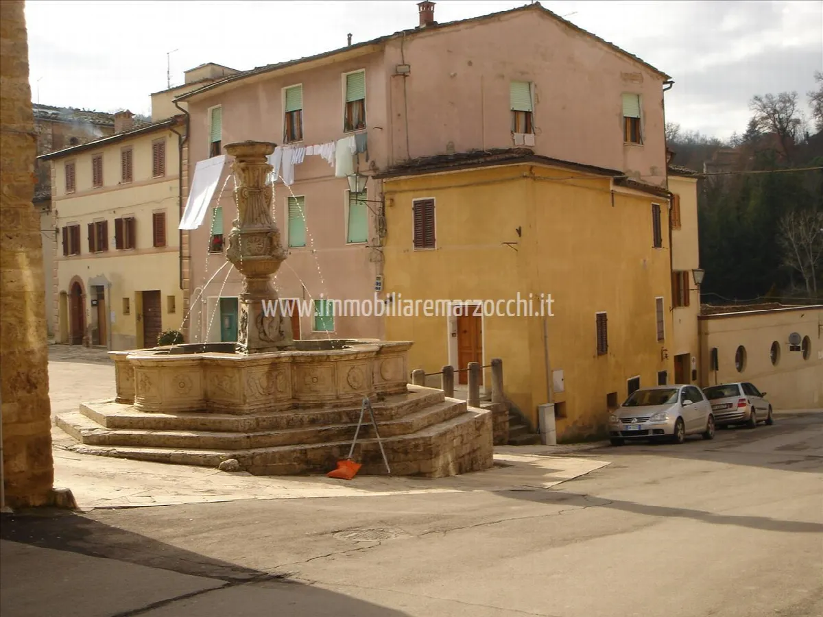 Appartamento in vendita a Asciano - foto 2