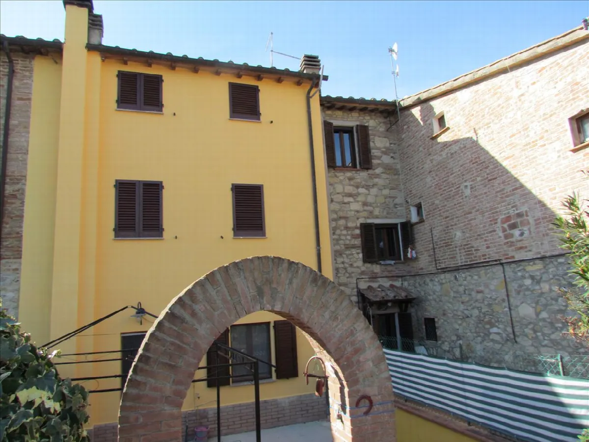 Casa indipendente in vendita a Castiglione del Lago - Vitellino - foto 2