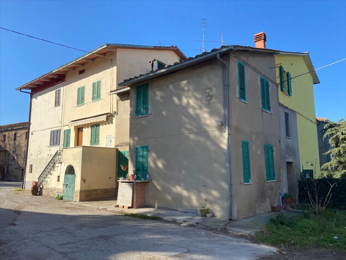 Casa indipendente in vendita a Castiglione del Lago - Macchie - foto 1