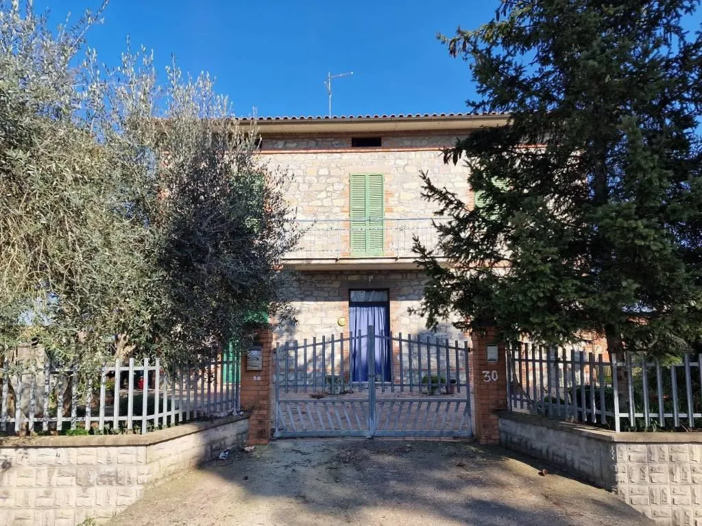 Casa indipendente in vendita a Castiglione del Lago - Panicarola - foto 2