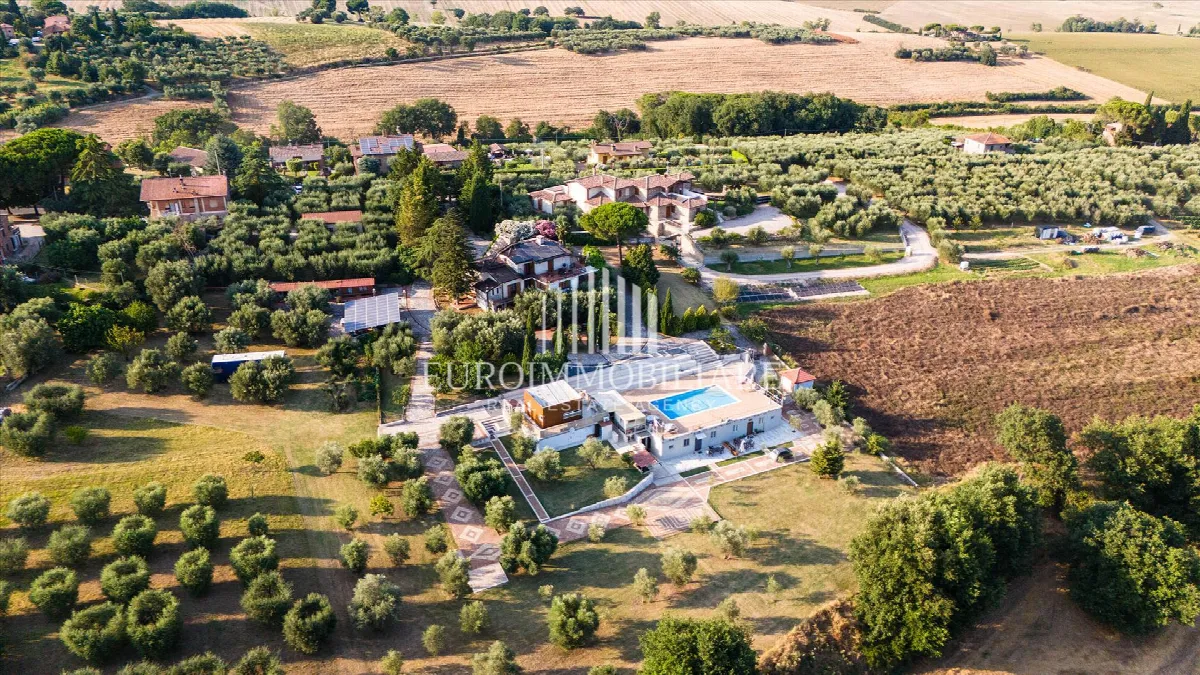 Villa in vendita a Castiglione del Lago - Casamaggiore - foto 2