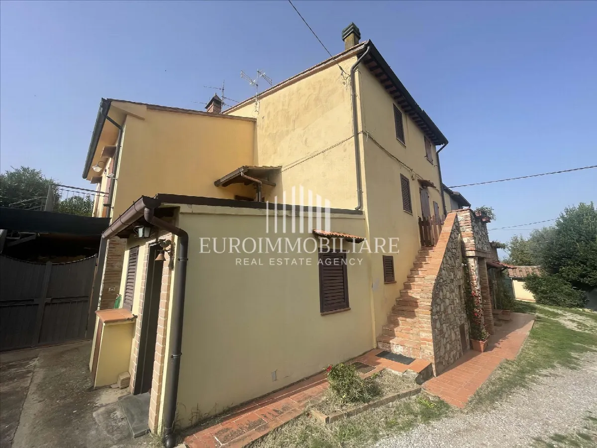 Casa indipendente in vendita a Castiglione del Lago - Muffa - foto 3