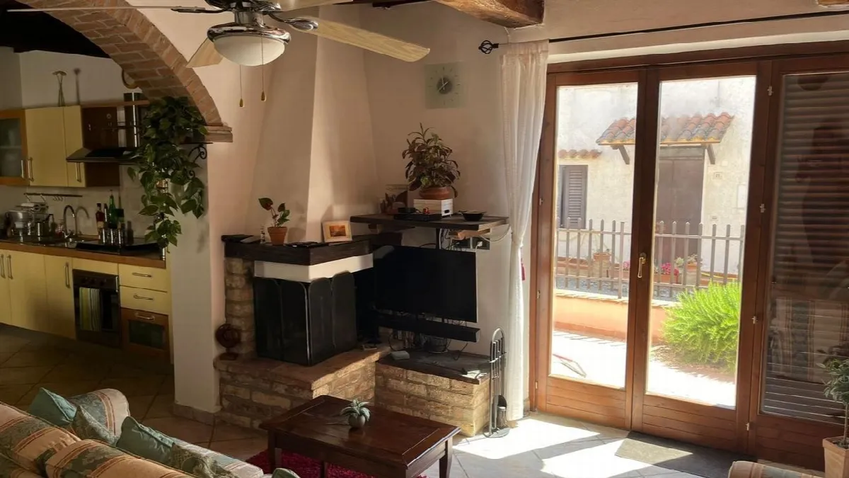 Casa indipendente in vendita a Castiglione del Lago - foto 10