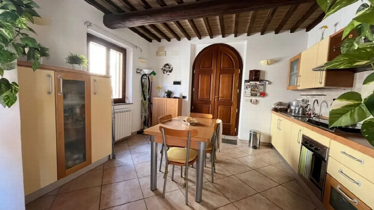 Casa indipendente in vendita a Castiglione del Lago - foto 6