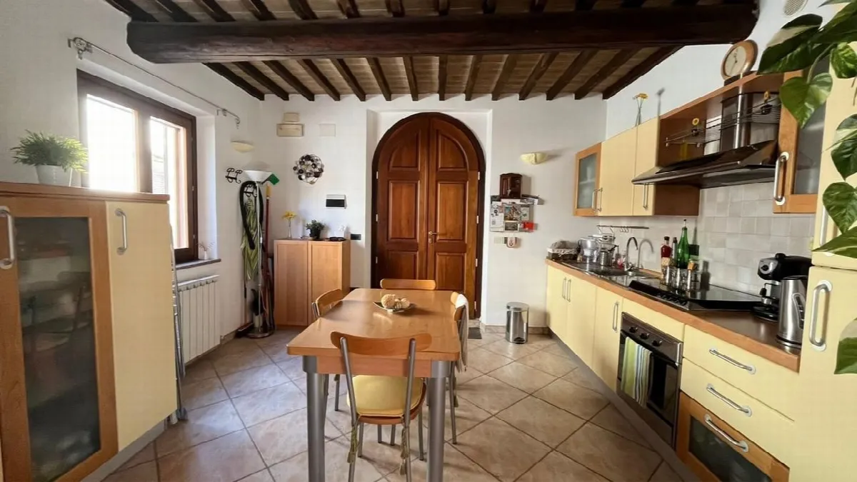 Casa indipendente in vendita a Castiglione del Lago - foto 7