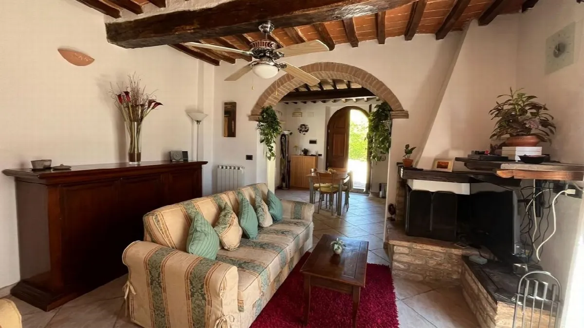 Casa indipendente in vendita a Castiglione del Lago - foto 8