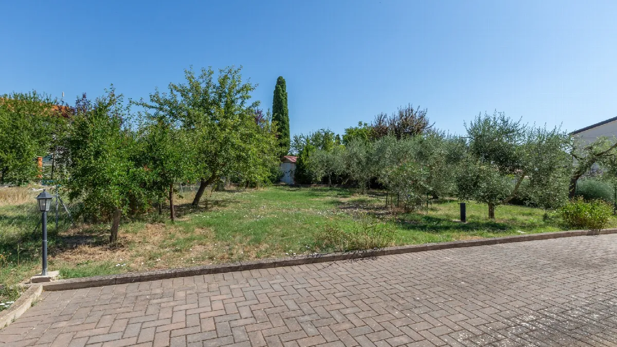 Casa indipendente in vendita a Castiglione del Lago - foto 8