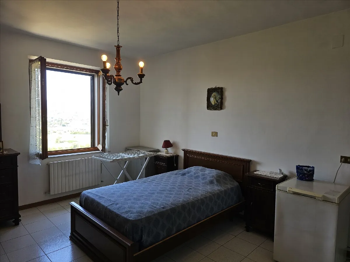 Casa indipendente in vendita a Fabro - foto 10