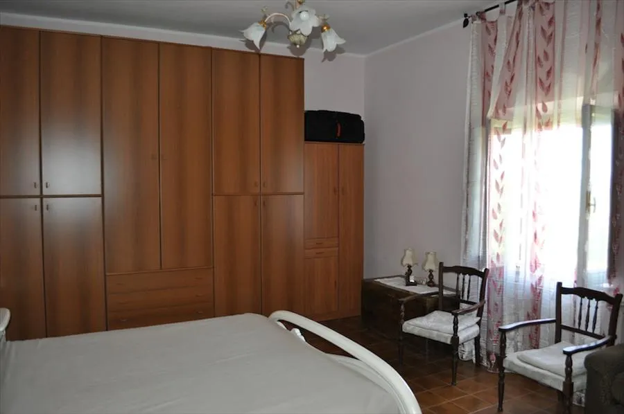 Casa indipendente in vendita a Castiglione del Lago - foto 6