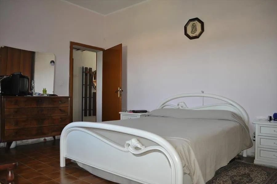 Casa indipendente in vendita a Castiglione del Lago - foto 7