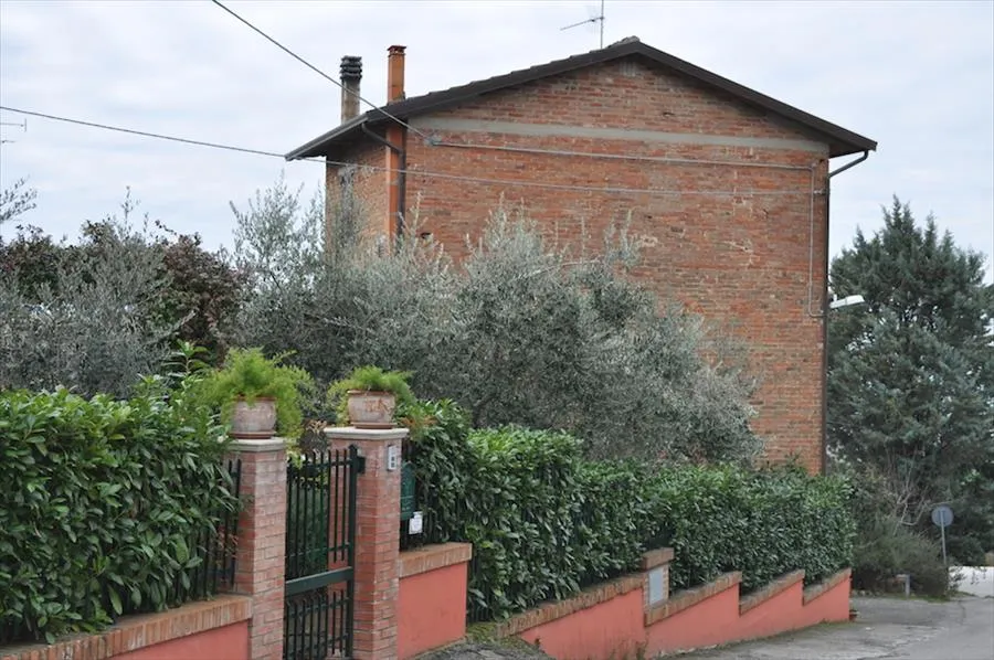 Casa indipendente in vendita a Castiglione del Lago - foto 2