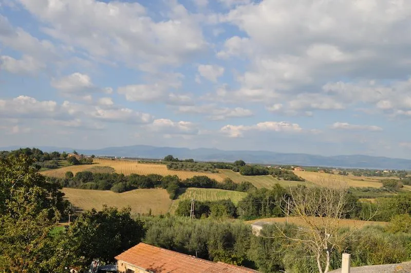 Casa indipendente in vendita a Castiglione del Lago - foto 2