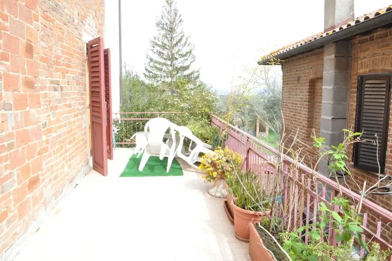 Casa indipendente in vendita a Castiglione del Lago - foto 2