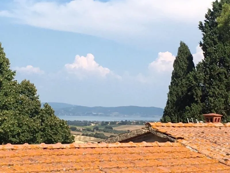 Casa indipendente in vendita a Castiglione del Lago - foto 2