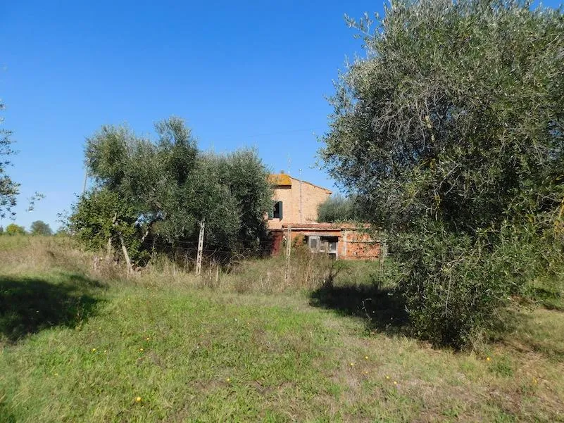 Casa indipendente in vendita a Castiglione del Lago - foto 2