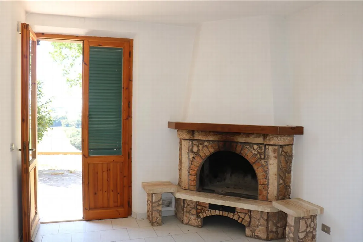 Casa indipendente in vendita a Castiglione del Lago - foto 7