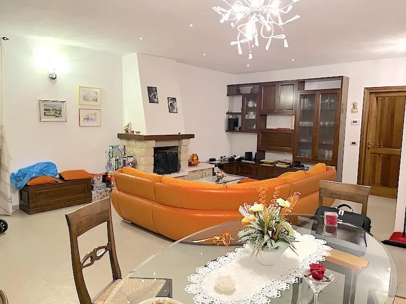 Villa in vendita a Castiglione del Lago - foto 2