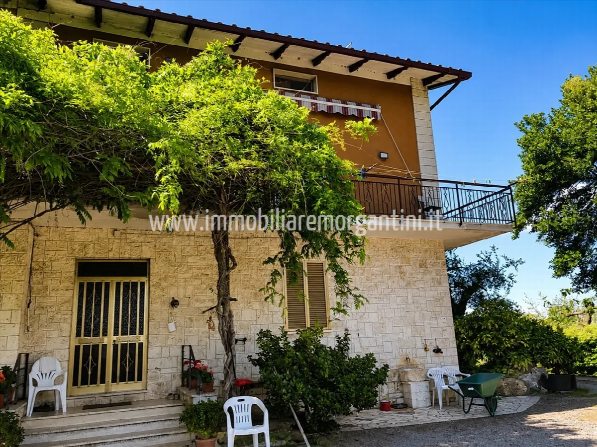 Villa in vendita a Sarteano - foto 2