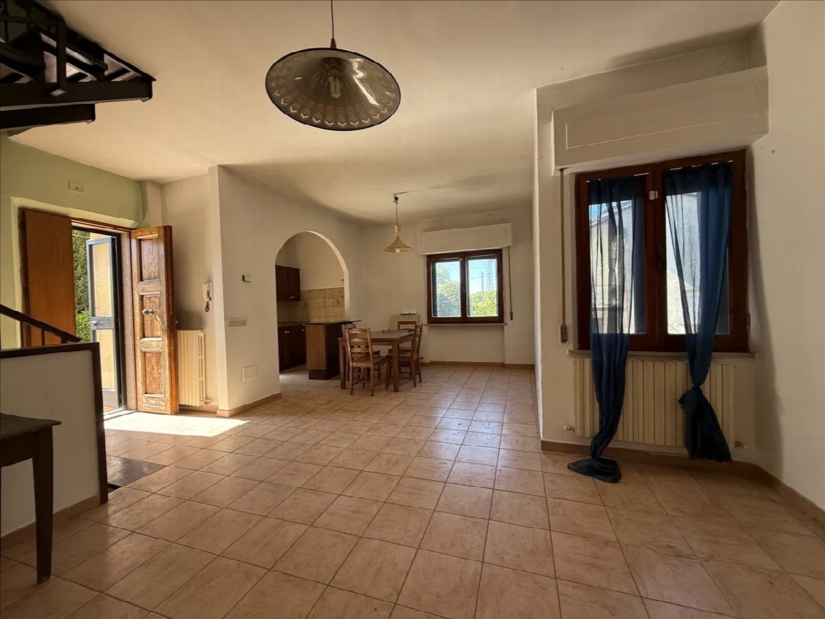 Casa indipendente in vendita a Sarteano - foto 2