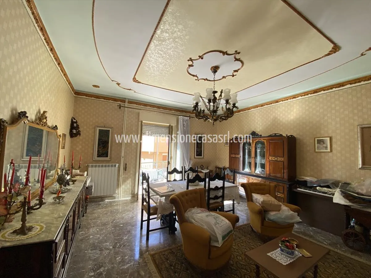 Casa indipendente in vendita a San Cataldo - foto 4