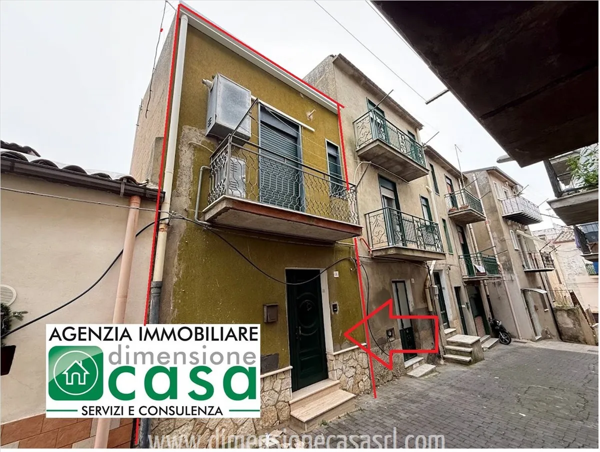 Casa indipendente in vendita a San Cataldo - foto 1