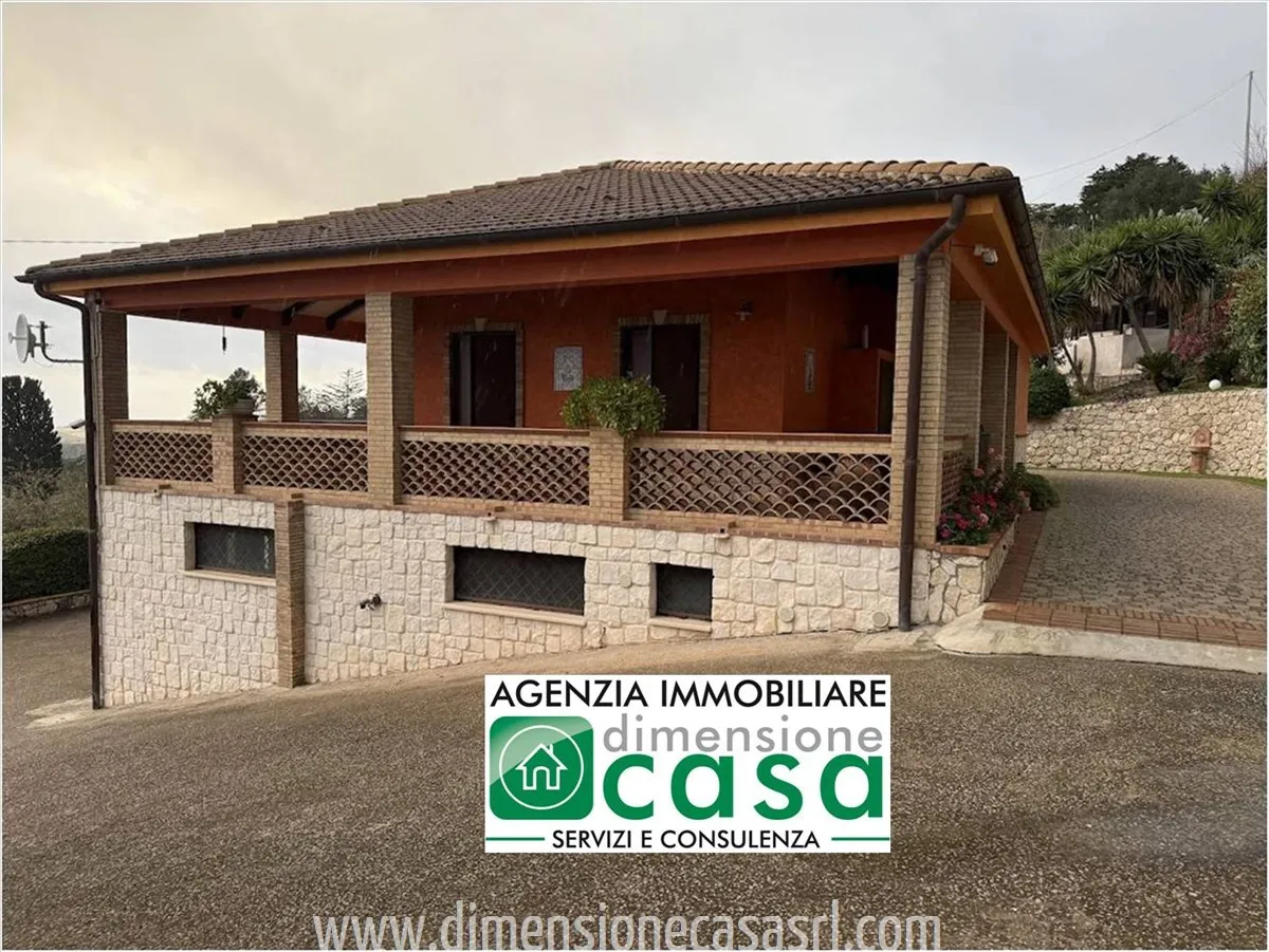 Villa in vendita a Caltanissetta - foto 1