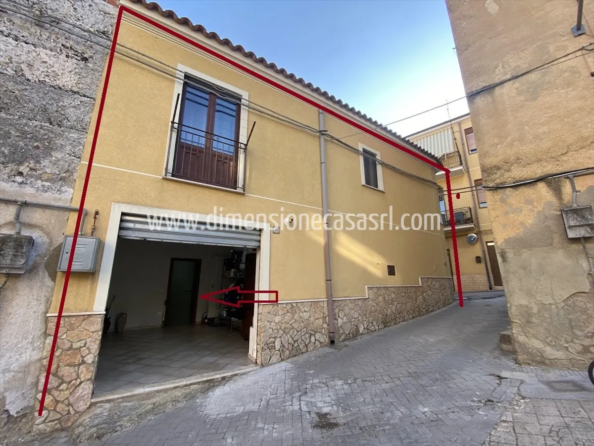 Casa indipendente in vendita a San Cataldo - foto 2