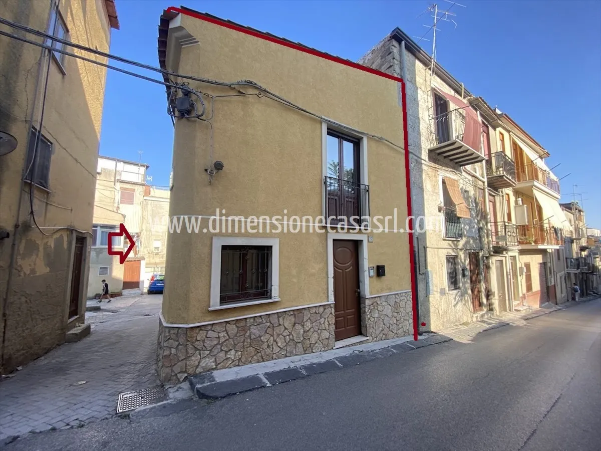 Casa indipendente in vendita a San Cataldo - foto 3