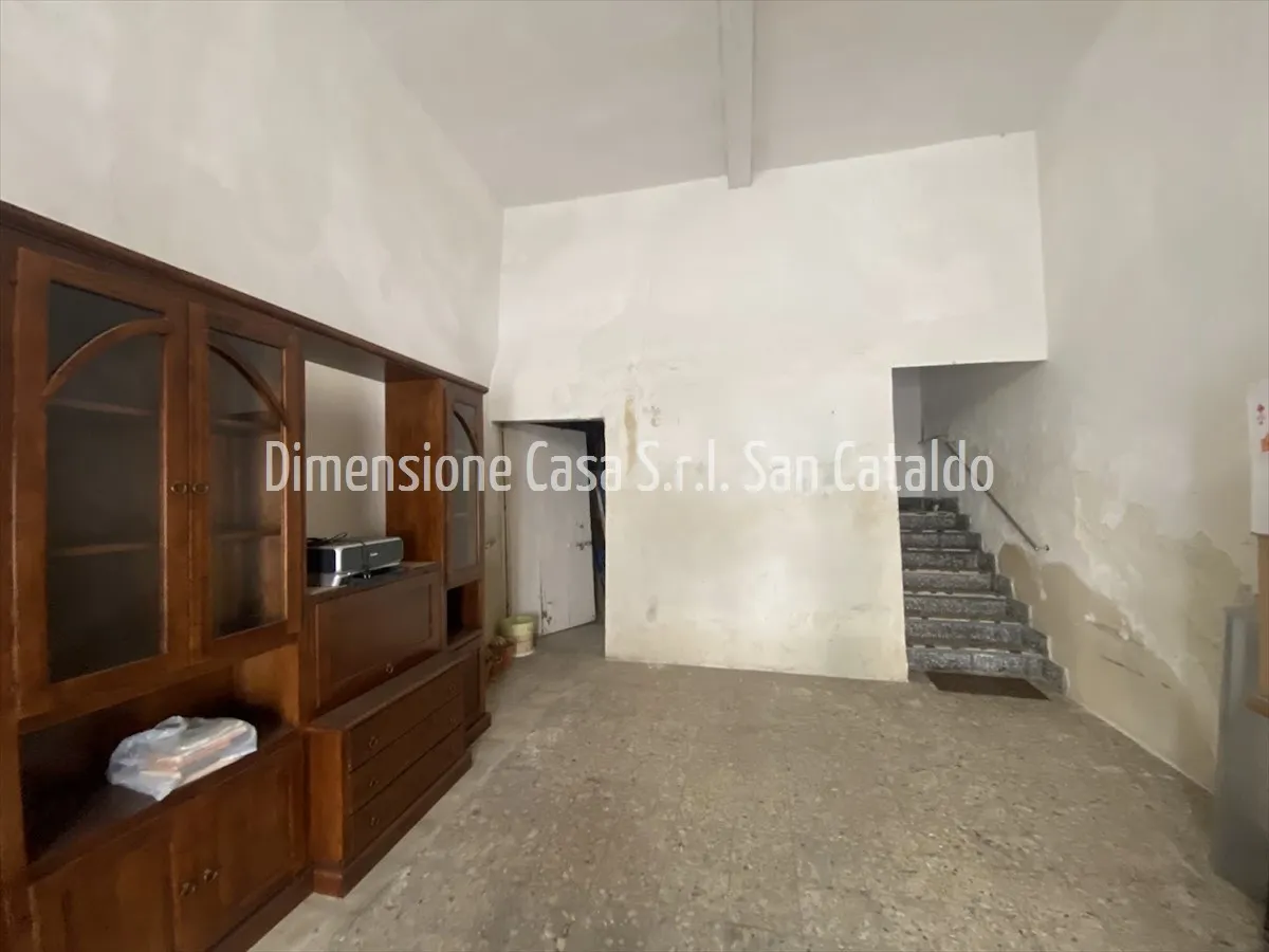 Casa indipendente in vendita a San Cataldo - foto 2