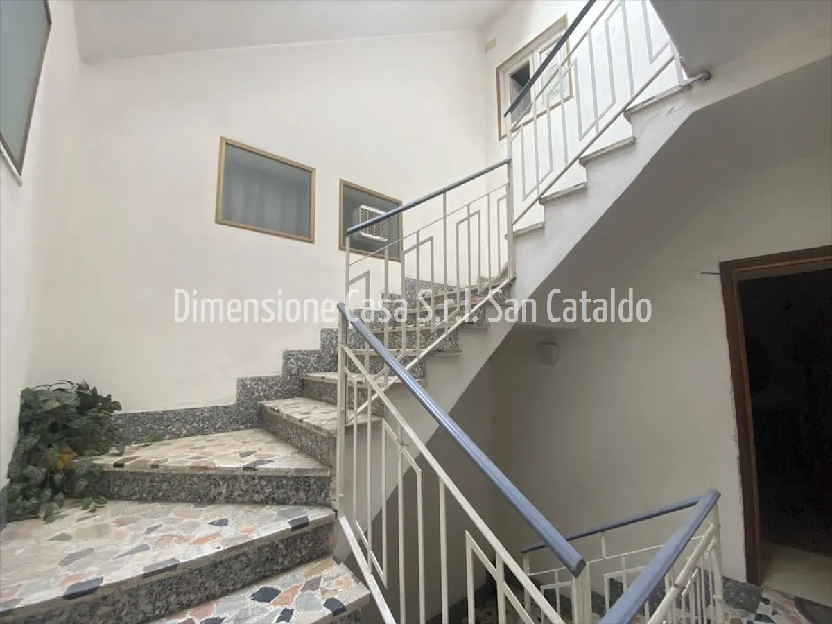 Casa indipendente in vendita a San Cataldo - foto 3