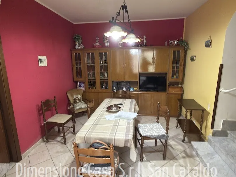 Casa indipendente in vendita a San Cataldo - foto 3