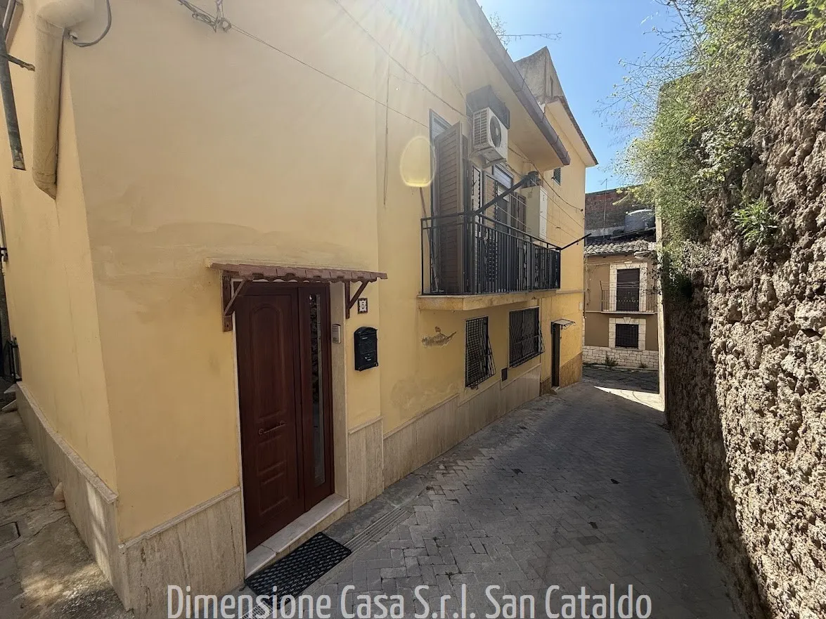 Casa indipendente in vendita a San Cataldo - foto 3