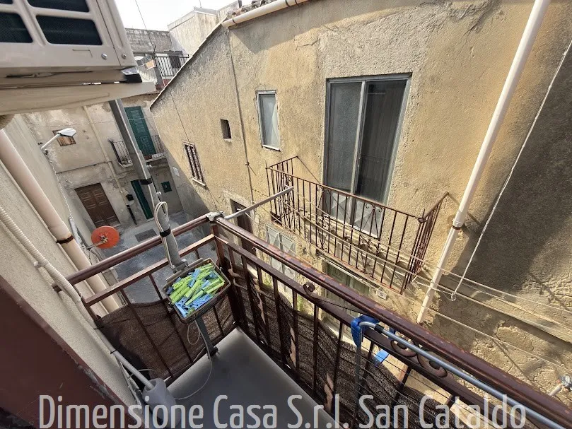 Casa indipendente in vendita a San Cataldo - foto 10