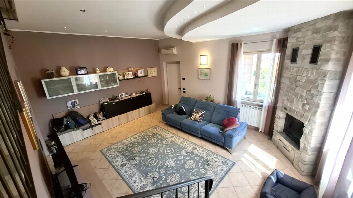 Villa in vendita a Piacenza - La Verza - foto 1