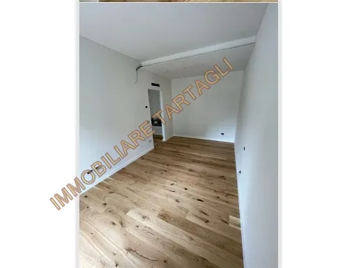Appartamento in vendita a Firenze - COVERCIANO - foto 2