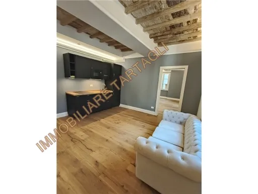Appartamento in vendita a Firenze - PIAZZA DEL DUOMO-PIAZZA DELLA SIGNORIA - foto 1