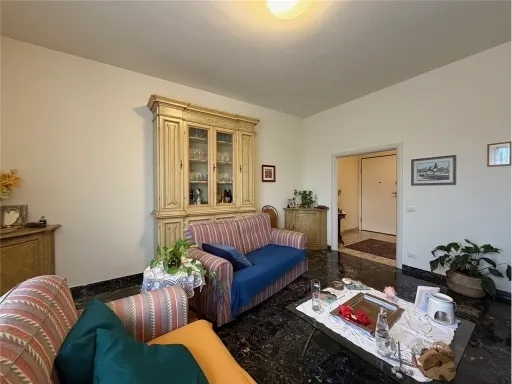 Appartamento in vendita a Firenze - ISOLOTTO - foto 3
