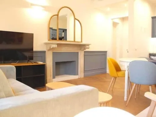 Appartamento in vendita a Firenze - PIAZZA SANTA CROCE-SANT'AMBROGIO - foto 1