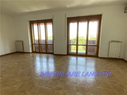 Appartamento in vendita a Firenze - ISOLOTTO - foto 2