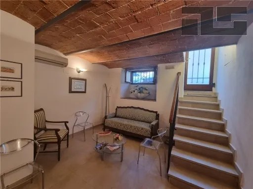 Ufficio in vendita a Firenze - CAMPO DI MARTE-VIALE VOLTA - foto 1