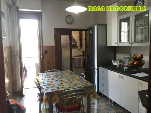 Appartamento in vendita a Campi Bisenzio - CENTRO - foto 1