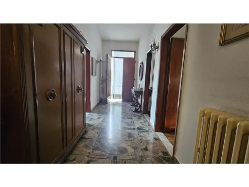 Appartamento in vendita a Capraia e Limite - LIMITE SULL'ARNO - foto 2