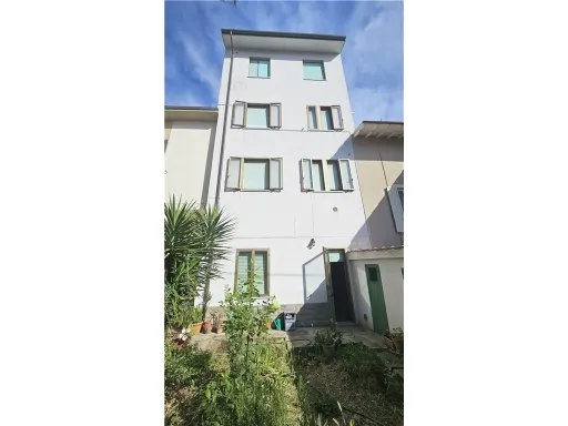 Villa in vendita a Empoli - CENTRO - foto 1