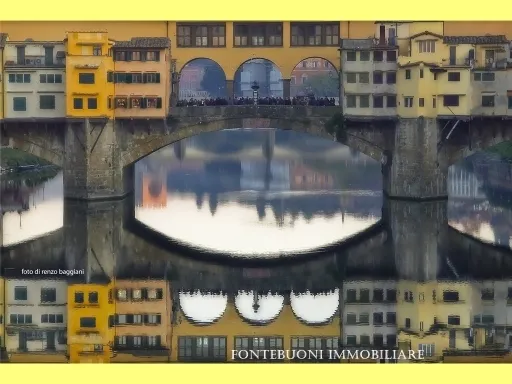 Stabile in vendita a Firenze - PIAZZA SANTA MARIA NOVELLA-PIAZZA OGNISSANTI - foto 1