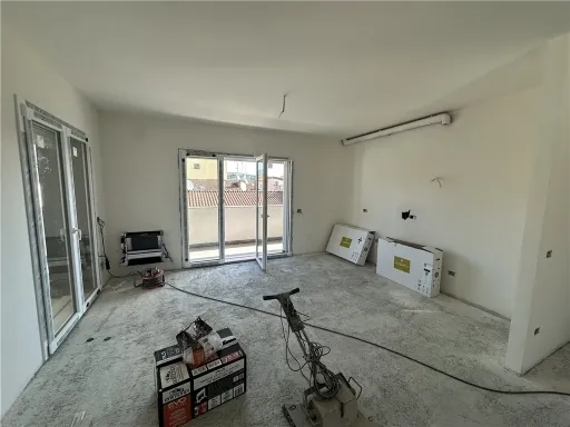 Appartamento in vendita a Capraia e Limite - LIMITE SULL'ARNO - foto 3