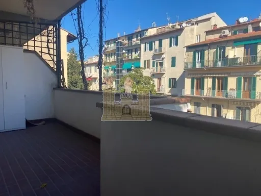 Villa in vendita a Firenze - CAMPO DI MARTE-VIALE VOLTA - foto 10