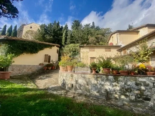 Rustico in vendita a Sesto Fiorentino - CERCINA - foto 1
