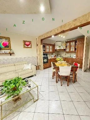 Appartamento in vendita a Borgo San Lorenzo - foto 2