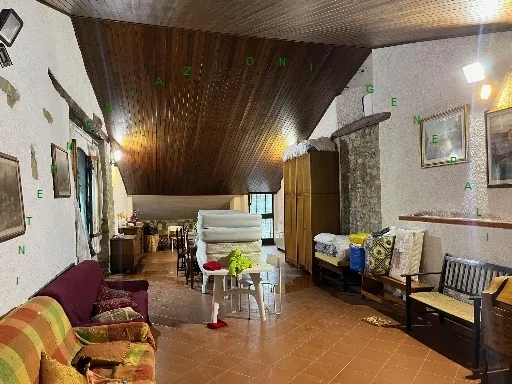 Rustico in vendita a Vicchio - SANTA MARIA A VEZZANO - foto 4
